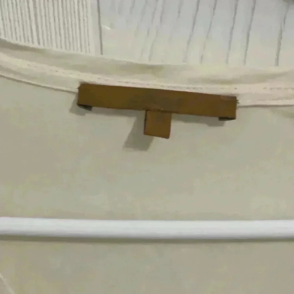 Cassis Graphic 3\4 Sleeve Shirt in Size  XS - Picture 2 of 4